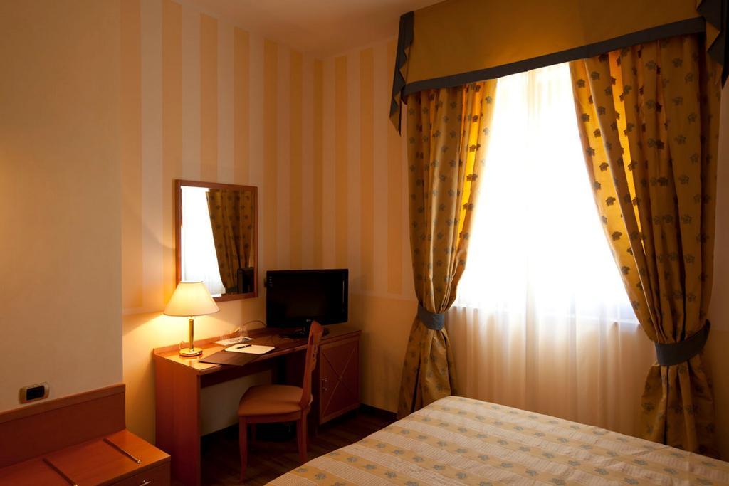 Park Hotel Elizabeth Mariotto Phòng bức ảnh